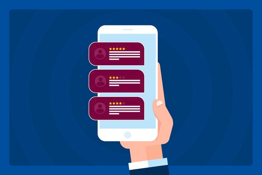 Smartphone mit aktuellen Bewertungen eines Unternehmens