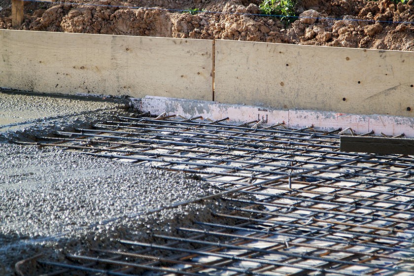Baustelle mit Stahlbeton Fundament