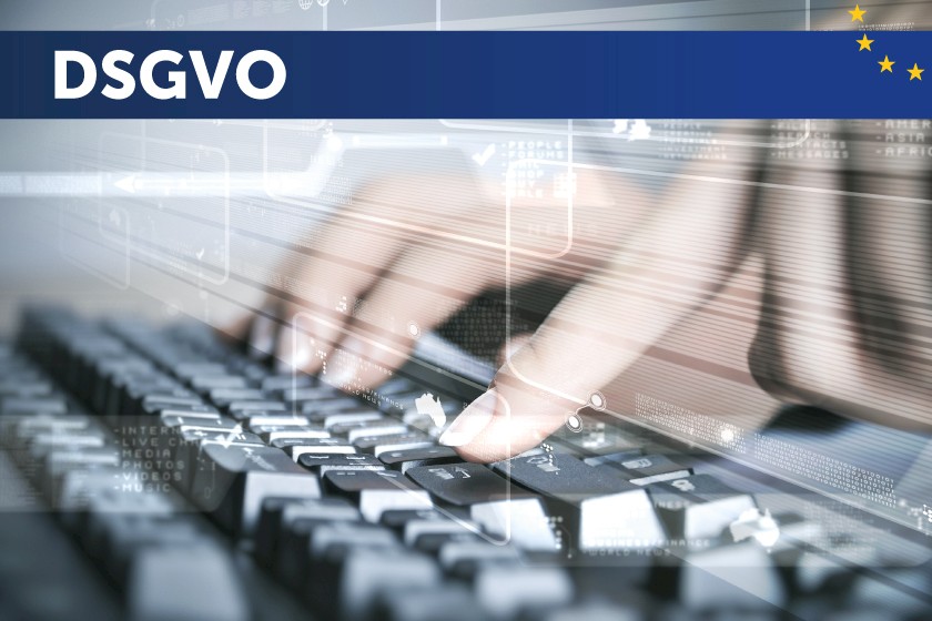 DSGVO: Nahaufnahme von Tastatur mit DSGVO Banner